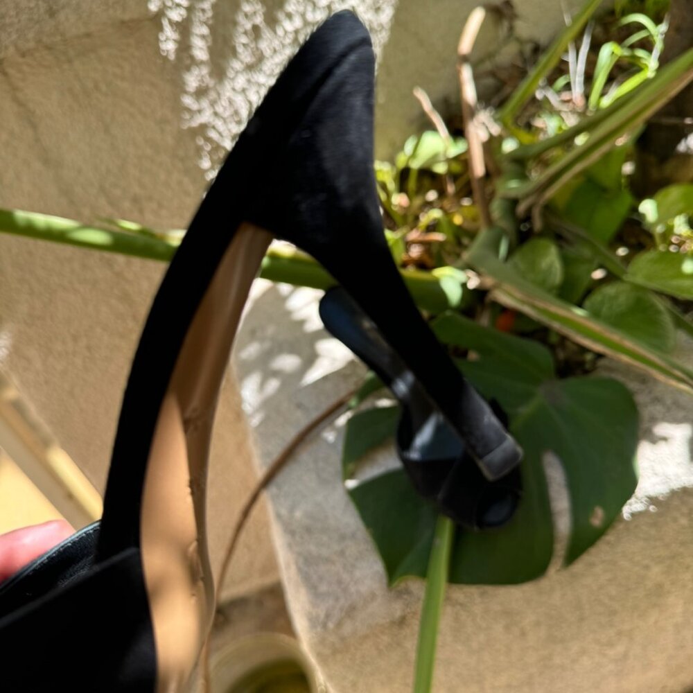 Louis Vuitton Black Suede Cross Strap Slides Sandals Size 35 1/2 - Picture 11 of 15